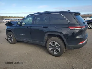 2024 Jeep Grand Cherokee with VIN 1C4RJYB66RC681295, listed as a Copart auction lot 49209175 with 17,334 mi miles and Salvage title. Bid and sale history available at DreamBid. Image 2.