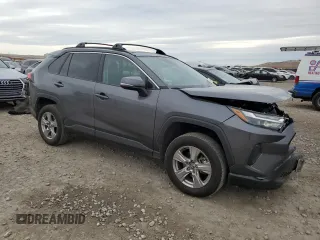 2023 Toyota RAV4 XLE with VIN 2T3P1RFVXPC351153, listed as a Copart auction lot 43721515 with 32,236 mi miles and Salvage Title. Bid and sale history available at carsss.com. Image 4.