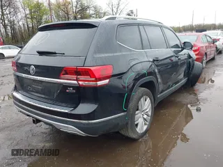 2019 Volkswagen Atlas SEL with VIN 1V2MR2CA4KC592087, listed as a IAAI auction lot 41961829 with 101,267 mi miles and . Bid and sale history available at DreamBid. Image 4.