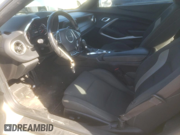 2017 Chevrolet Camaro 1LT z VIN 1G1FB1RS2H0203023, wystawiony jako Copart lot #54448905 z przebiegiem 91 302 mil mil oraz Szkoda całkowita • Salvage title. Historia ofert i sprzedaży dostępna na DreamBid. Obrazek 7.