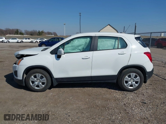2015 Chevrolet Trax LS with VIN KL7CJKSB7FB069640, listed as a IAAI auction lot 41795991 with 153,789 mi miles. Bid and sale history available at carsss.com. Image 13.
