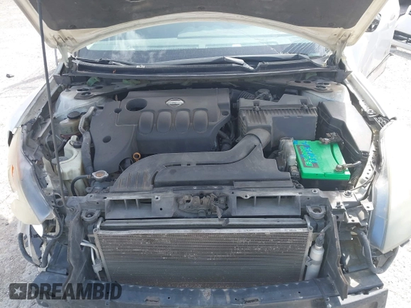 2009 Nissan Altima S with VIN 1N4AL21E09C126880, listed as a IAAI auction lot 41739604 with 258,940 mi miles and . Bid and sale history available at DreamBid. Image 10.