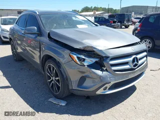 2016 Mercedes-Benz GLA with VIN WDCTG4EB5GJ220730, listed as a IAAI auction lot 41825251 with 100,594 mi miles. Bid and sale history available at carsss.com. Image 18.