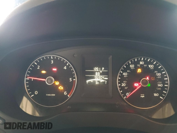 2014 Volkswagen Jetta TDI with VIN 3VWLL7AJ6EM352277, listed as a Copart auction lot 53500805 with 96,904 mi miles and Clean title. Bid and sale history available at DreamBid. Image 9.