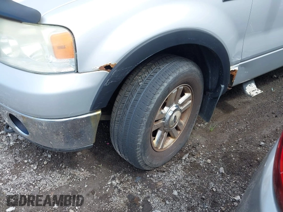 2006 Ford F-150 XLT с VIN 1FTPX14596NA08700, выставлен на аукционе IAAI как лот 42608279 с пробегом 2 160 165 миль миль и . История ставок и продаж доступна на DreamBid. Изображение 14.