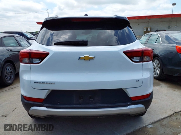 2024 Chevrolet TrailBlazer LT with VIN KL79MPSL4RB120653, listed as a IAAI auction lot 42214651 with Not Provided miles and . Bid and sale history available at DreamBid. Image 15.