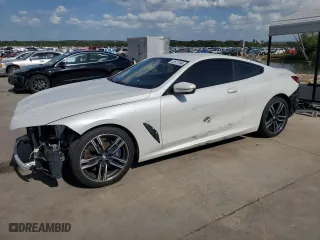 2022 BMW 8 Series 840i with VIN WBAAE2C00NCH19865, listed as a Copart auction lot 62617094 with 38,160 mi miles and Salvage Title. Bid and sale history available at carsss.com. Image 1.