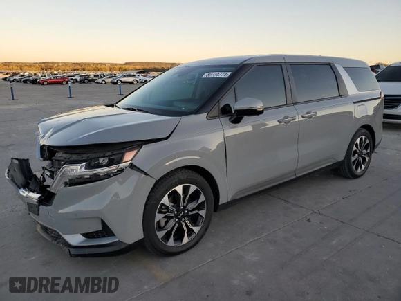 2022 Kia Carnival EX with VIN KNDNC5H34N6094901, listed as a Copart auction lot 80724774 with 40,291 mi miles and Salvage Title. Bid and sale history available at carsss.com. Image 1.