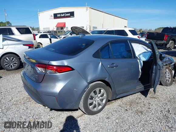 2022 Toyota Corolla LE with VIN 5YFEPMAE9NP273308, listed as a IAAI auction lot 41640335 with 106,282 mi miles and . Bid and sale history available at carsss.com. Image 4.