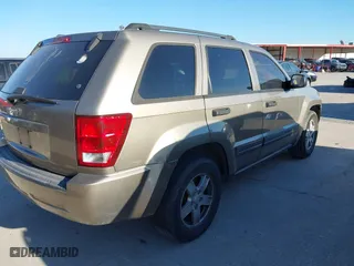 2006 Jeep Grand Cherokee Laredo with VIN 1J4GS48K96C316343, listed as a IAAI auction lot 41477975 with 235,979 mi miles. Bid and sale history available at carsss.com. Image 4.