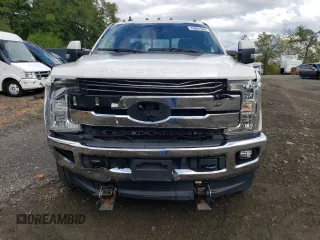 2019 Ford F-350 XL z VIN 1FT8X3BT7KEC20555, wystawiony jako Copart lot #76081584 z przebiegiem 79 474 mil mil oraz Szkoda całkowita • Salvage title. Historia ofert i sprzedaży dostępna na DreamBid. Obrazek 5.