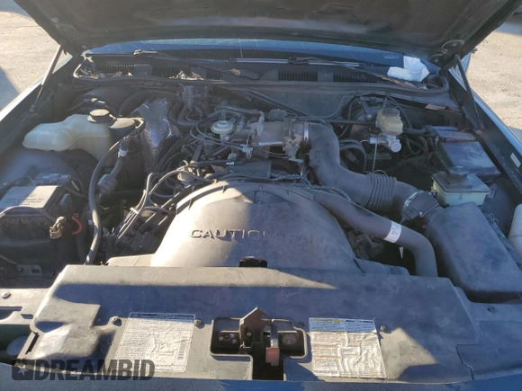 1997 Mercury Grand Marquis LS with VIN 2MELM75W2VX638121, listed as a Copart auction lot 88725135 with 135,475 mi miles and Salvage Title. Bid and sale history available at DreamBid. Image 11.