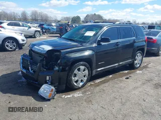 2011 GMC Terrain SLT-1 with VIN 2CTFLUE54B6446440, listed as a IAAI auction lot 41719642 with 177,594 mi miles and . Bid and sale history available at carsss.com. Image 2.