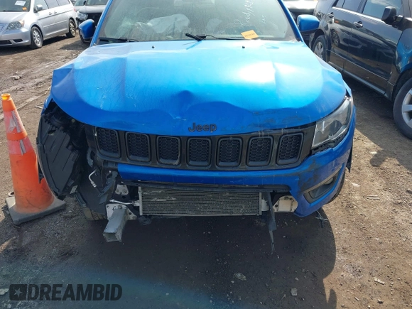 2019 Jeep Compass Latitude z VIN 3C4NJDBB9KT713896, wystawiony jako IAAI lot #42055180 z przebiegiem 67 025 mil mil oraz . Historia ofert i sprzedaży dostępna na DreamBid. Obrazek 6.