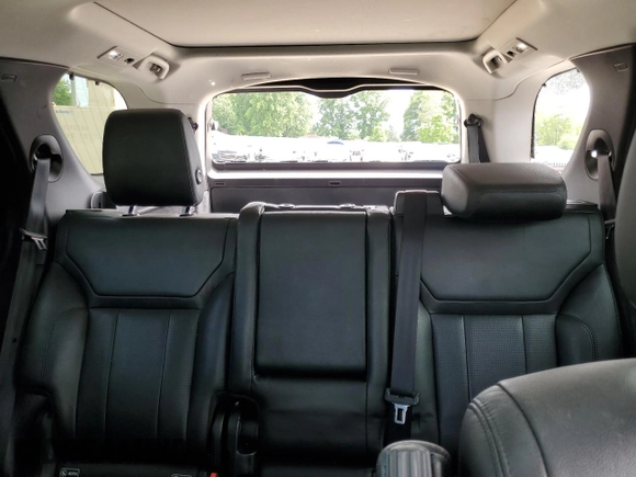 2017 Land Rover Discovery HSE with VIN SALRRBBK7HA031140, listed as a Copart auction lot 57082203 with 79,601 mi miles. Bid and sale history available at carsss.com. Image 10.
