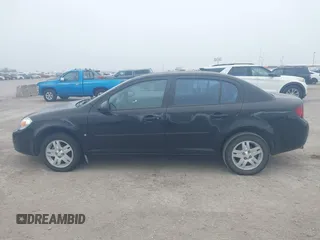 2006 Chevrolet Cobalt LT z VIN 1G1AL58F167649154, wystawiony jako IAAI lot #42305888 z przebiegiem 125 697 mil mil oraz . Historia ofert i sprzedaży dostępna na DreamBid. Obrazek 6.