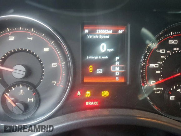 2013 Dodge Charger SXT with VIN 2C3CDXHG6DH735258, listed as a Copart auction lot 86380304 with 230,062 mi miles and Salvage Title. Bid and sale history available at carsss.com. Image 9.