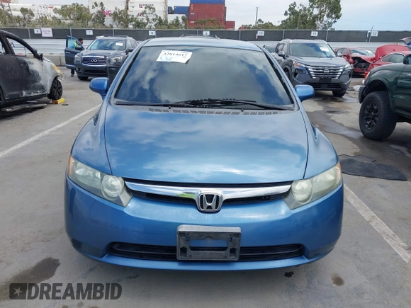 2008 Honda Civic LX с VIN 2HGFA165X8H516987, выставлен на аукционе IAAI как лот 42814617 с пробегом 157 606 миль миль и . История ставок и продаж доступна на DreamBid. Изображение 6.