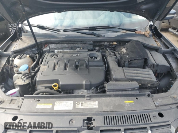 2015 Volkswagen Passat SEL Premium with VIN 1VWCV7A34FC006176, listed as a Copart auction lot 60224195 with 107,983 mi miles and Salvage title. Bid and sale history available at DreamBid. Image 11.
