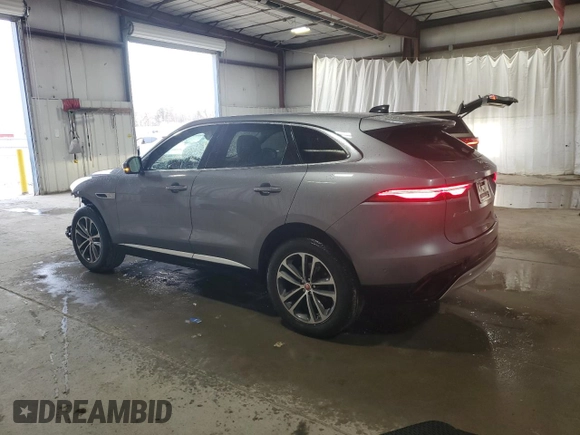 2021 Jaguar F-Pace S z VIN SADCJ2EX5MA670739, wystawiony jako Copart lot #47641555 z przebiegiem 62 165 mil mil oraz Szkoda całkowita • Salvage title. Historia ofert i sprzedaży dostępna na DreamBid. Obrazek 2.