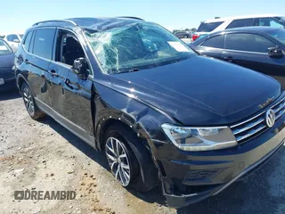 2020 Volkswagen Tiguan SE with VIN 3VV3B7AX1LM139519, listed as a IAAI auction lot 41890276 with 147,303 mi miles and . Bid and sale history available at DreamBid. Image 13.