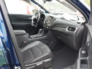 2022 Chevrolet Equinox Premier with VIN 3GNAXNEV5NS104346, listed as a IAAI auction lot 41520080 with 42,781 mi miles. Bid and sale history available at carsss.com. Image 5.