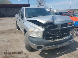 2007 Dodge 1500 SLT with VIN 1D7HA18P17J553869, listed as a IAAI auction lot 41879434 with 199,631 mi miles and . Bid and sale history available at carsss.com. Image 1.