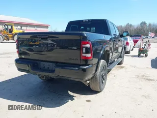 2022 Ram 2500 Laramie z VIN 3C6UR5FL0NG104956, wystawiony jako IAAI lot #41936160 z przebiegiem 57 188 mil mil oraz . Historia ofert i sprzedaży dostępna na DreamBid. Obrazek 4.