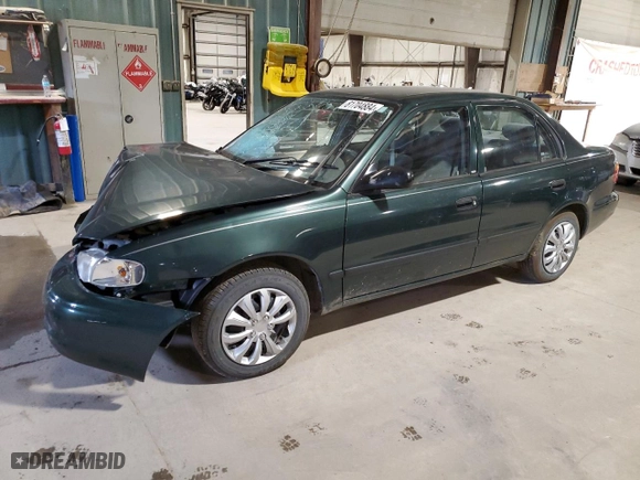 2001 Chevrolet Prizm with VIN 1Y1SK54881Z435826, listed as a Copart auction lot 81704884 with 76,000 mi miles and Salvage Title. Bid and sale history available at carsss.com. Image 1.