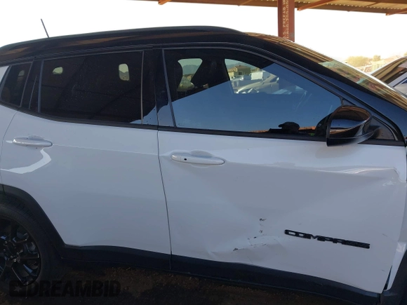 2022 Jeep Compass Latitude with VIN 3C4NJDBB7NT171458, listed as a IAAI auction lot 41357473 with 49,329 mi miles and . Bid and sale history available at DreamBid. Image 13.