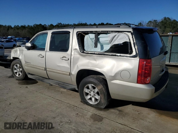 2013 GMC Yukon XL SLT with VIN 1GKS1KE09DR303472, listed as a Copart auction lot 42827325 with Not Provided miles and Salvage Title. Bid and sale history available at DreamBid. Image 2.