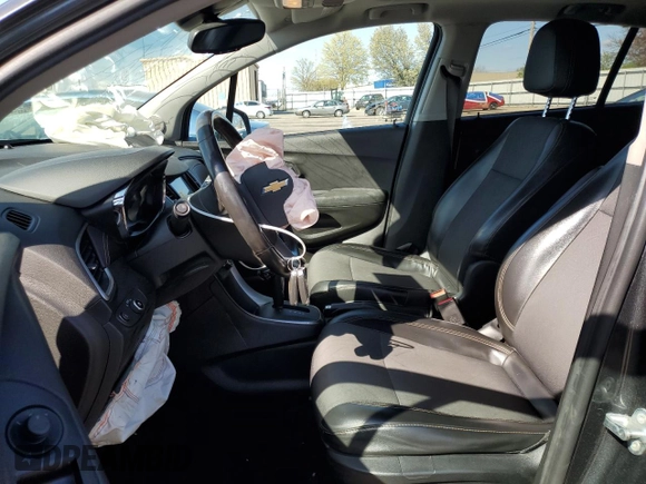 2018 Chevrolet Trax LT with VIN 3GNCJPSB5JL155205, listed as a Copart auction lot 52335945 with 91,452 mi miles and Salvage Title. Bid and sale history available at carsss.com. Image 7.