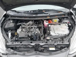 2017 Toyota Prius c One with VIN JTDKDTB31H1593637, listed as a IAAI auction lot 40998608 with 71,908 mi miles. Bid and sale history available at carsss.com. Image 10.
