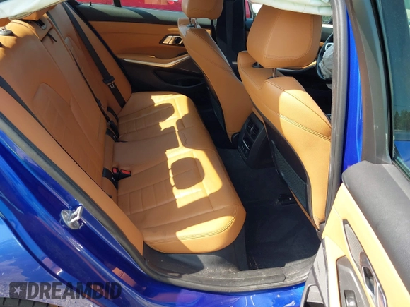 2020 BMW 3 Series 330i with VIN 3MW5R1J09L8B25490, listed as a IAAI auction lot 42404186 with 82,050 mi miles and . Bid and sale history available at DreamBid. Image 8.