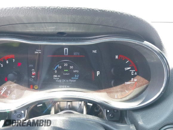 2015 Dodge Durango R/T с VIN 1C4SDJCTXFC810655, выставлен на аукционе IAAI как лот 42385414 с пробегом 101 618 миль миль и . История ставок и продаж доступна на DreamBid. Изображение 7.