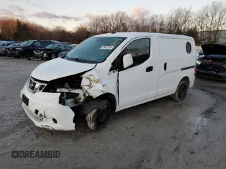 2018 Nissan NV200 SV z VIN 3N6CM0KN5JK690409, wystawiony jako Copart lot #84487334 z przebiegiem 58 350 mil mil oraz Szkody całkowita. Historia ofert i sprzedaży dostępna na DreamBid. Obrazek 1.
