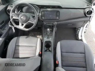 2023 Nissan Kicks SR with VIN 3N1CP5DV5PL519427, listed as a Copart auction lot 51235705 with 21,371 mi miles and Salvage Title. Bid and sale history available at carsss.com. Image 8.