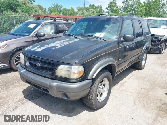 2000 Ford Explorer XLT with VIN 1FMZU83P0YZA06693, listed as a IAAI auction lot 42621988 with 273,874 mi miles and . Bid and sale history available at DreamBid. Image 6.
