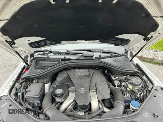 2014 Mercedes-Benz M 550 z VIN 4JGDA7DB0EA386032, wystawiony jako Copart lot #61507465 z przebiegiem 131 078 mil mil oraz Czysty tytuł • Clean title. Historia ofert i sprzedaży dostępna na DreamBid. Obrazek 7.