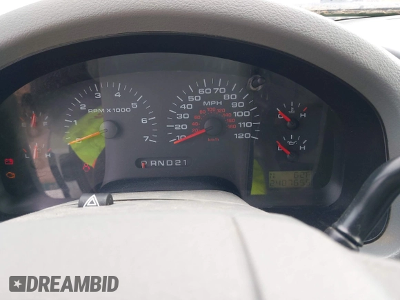2006 Ford F-150 XLT z VIN 1FTRF04506KC92046, wystawiony jako IAAI lot #42433185 z przebiegiem 248 765 mil mil oraz . Historia ofert i sprzedaży dostępna na DreamBid. Obrazek 7.
