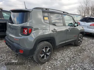 2022 Jeep Renegade Trailhawk with VIN ZACNJDC19NPN82175, listed as a Copart auction lot 83612304 with 38,617 mi miles and Salvage Title. Bid and sale history available at DreamBid. Image 3.