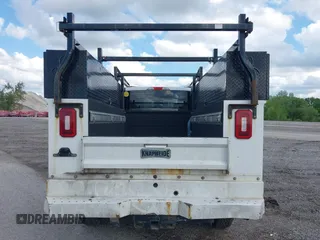 2019 Ford F-250 XL with VIN 1FD7X2B60KEC25009, listed as a IAAI auction lot 42133340 with 159,294 mi miles and . Bid and sale history available at DreamBid. Image 16.