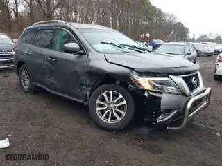 2016 Nissan Pathfinder Platinum with VIN 5N1AR2MM8GC640450, listed as a IAAI auction lot 41658912 with 74,437 mi miles. Bid and sale history available at carsss.com. Image 6.