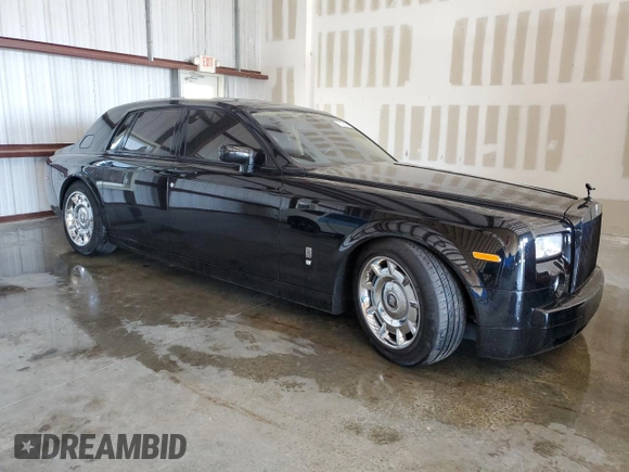 2004 Rolls-Royce Phantom z VIN SCA1S68494UX07032, wystawiony jako Copart lot #75199464 z przebiegiem Nie podano mil oraz Szkody całkowita. Historia ofert i sprzedaży dostępna na DreamBid. Obrazek 4.