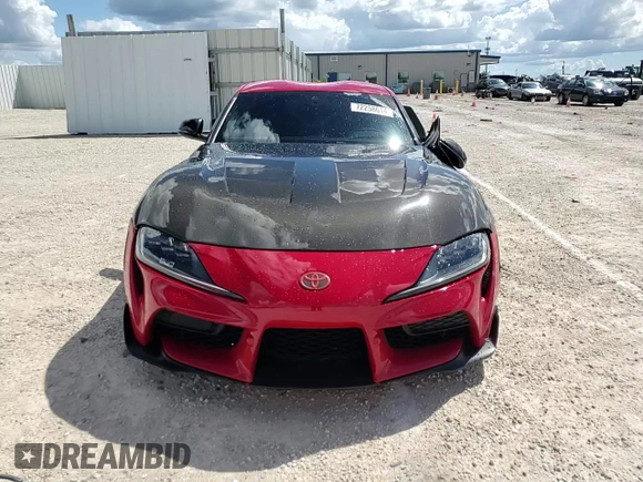 2021 Toyota GR Supra 3.0 with VIN WZ1DB0C0XMW042395, listed as a Copart auction lot 72258614 with 37,951 mi miles and Non Repairable. Bid and sale history available at carsss.com. Image 13.