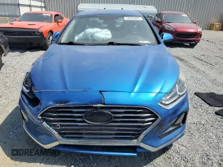 2018 Hyundai Sonata SE z VIN 5NPE24AF6JH632242, wystawiony jako Copart lot #54995885 z przebiegiem 83 722 mil mil oraz Szkoda całkowita • Salvage title. Historia ofert i sprzedaży dostępna na DreamBid. Obrazek 5.