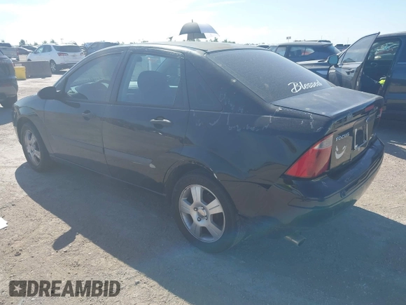 2005 Ford Focus S с VIN 1FAFP34N45W101548, выставлен на аукционе IAAI как лот 42607412 с пробегом 180 785 миль миль и . История ставок и продаж доступна на DreamBid. Изображение 3.