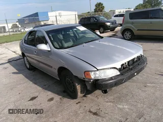 2001 Nissan Altima GXE z VIN 1N4DL01D31C118107, wystawiony jako IAAI lot #37060697 z przebiegiem Nie podano mil oraz . Historia ofert i sprzedaży dostępna na DreamBid. Obrazek 1.