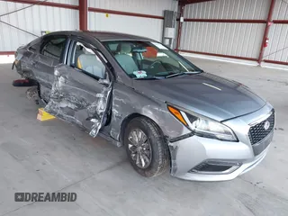 2016 Hyundai Sonata Hybrid SE with VIN KMHE24L19GA041755, listed as a IAAI auction lot 41836917 with 109,863 mi miles. Bid and sale history available at carsss.com. Image 1.
