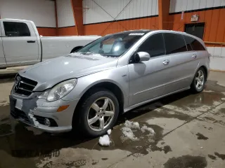2010 Mercedes-Benz R-Class R 350 BlueTEC with VIN 4JGCB2FE0AA108471, listed as a Copart auction lot 87842015 with 185,516 mi miles and Salvage Title. Bid and sale history available at carsss.com. Image 1.